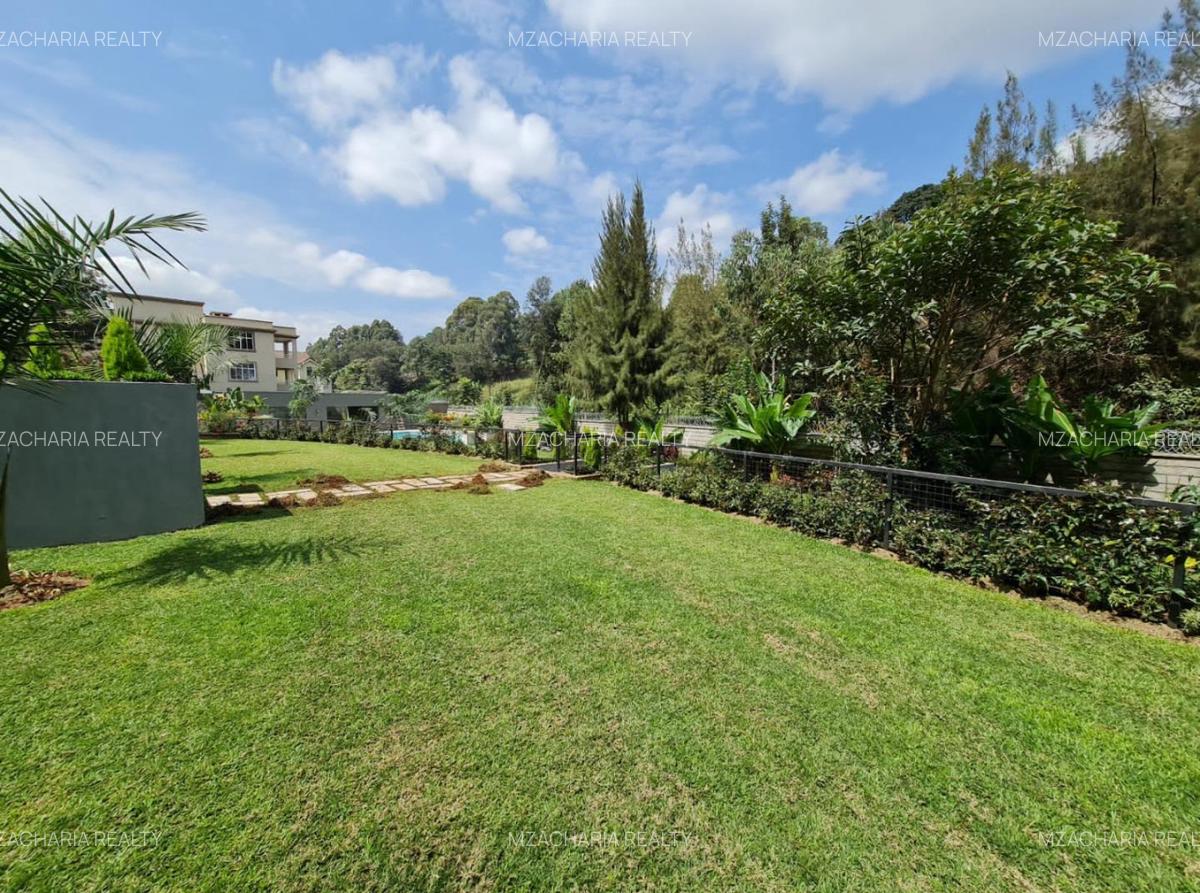 4 Bed Townhouse with En Suite in Kitisuru - 17