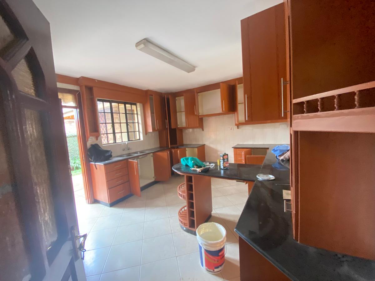 4 Bed Townhouse with Staff Quarters in Lavington - 6