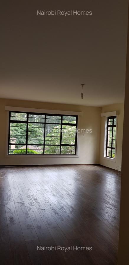 4 Bed Townhouse with En Suite at Rosslyn Lone Tree Road 55 - 19