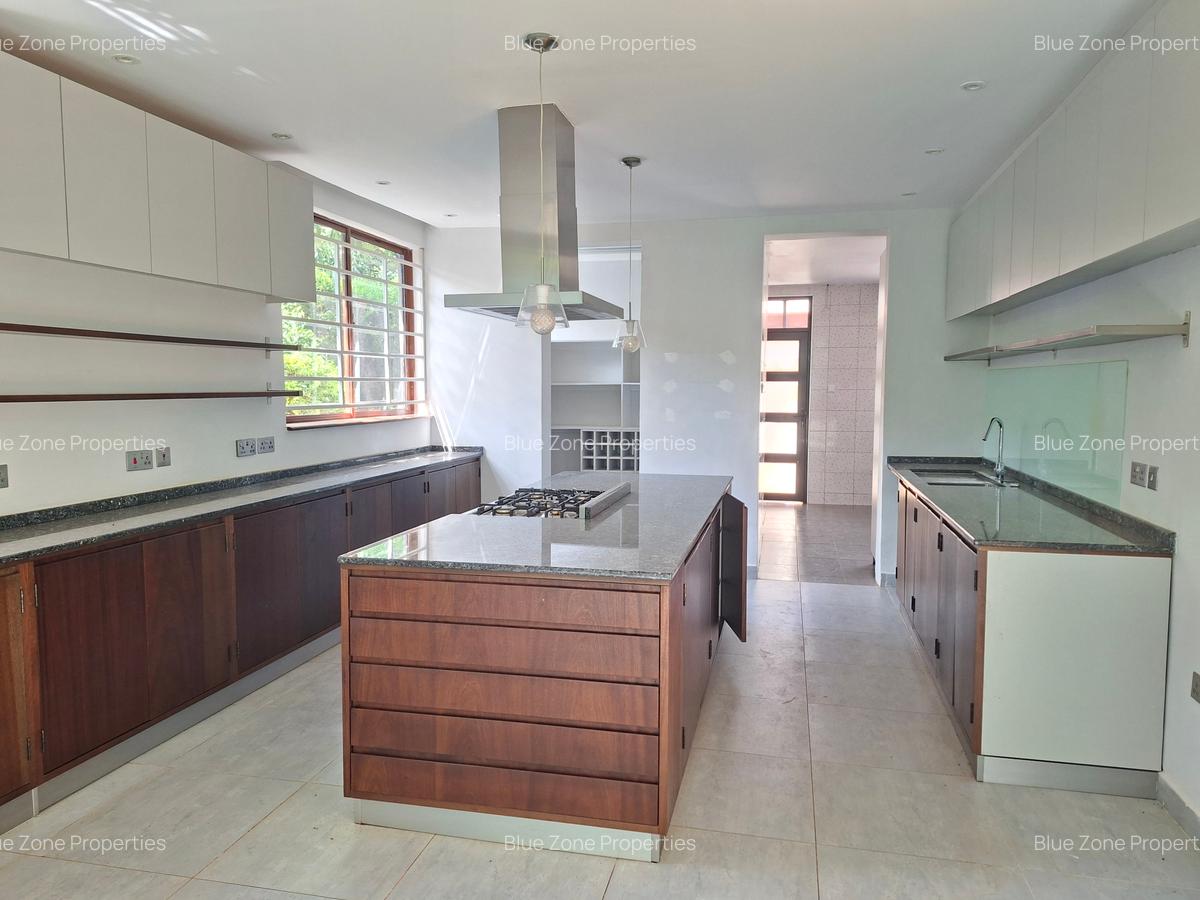 5 Bed House with En Suite at Runda - 7