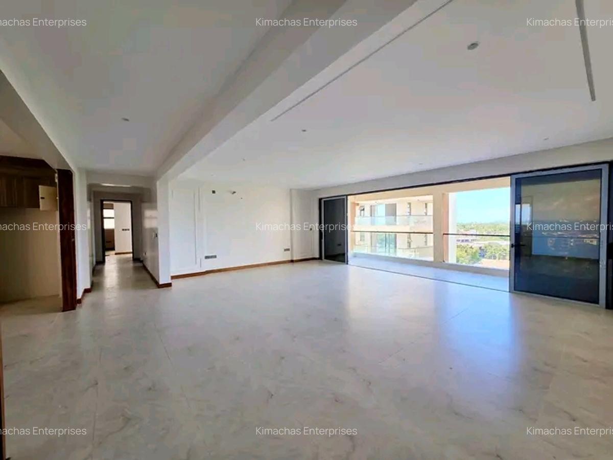 3 Bed Apartment with En Suite at Mbuuni Road - 11