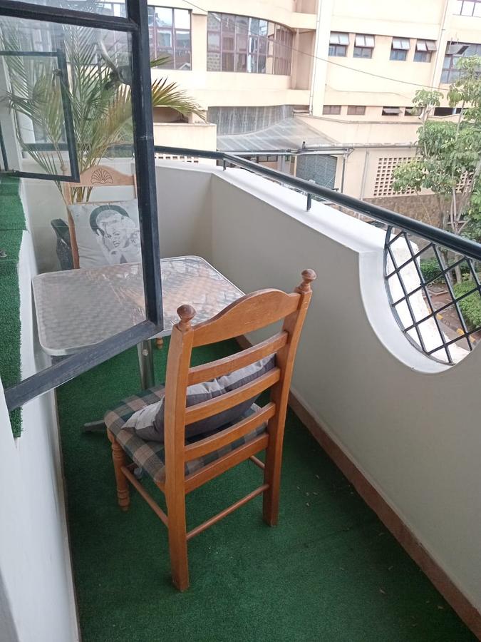 2 Bed Apartment with En Suite at Westlands - 9