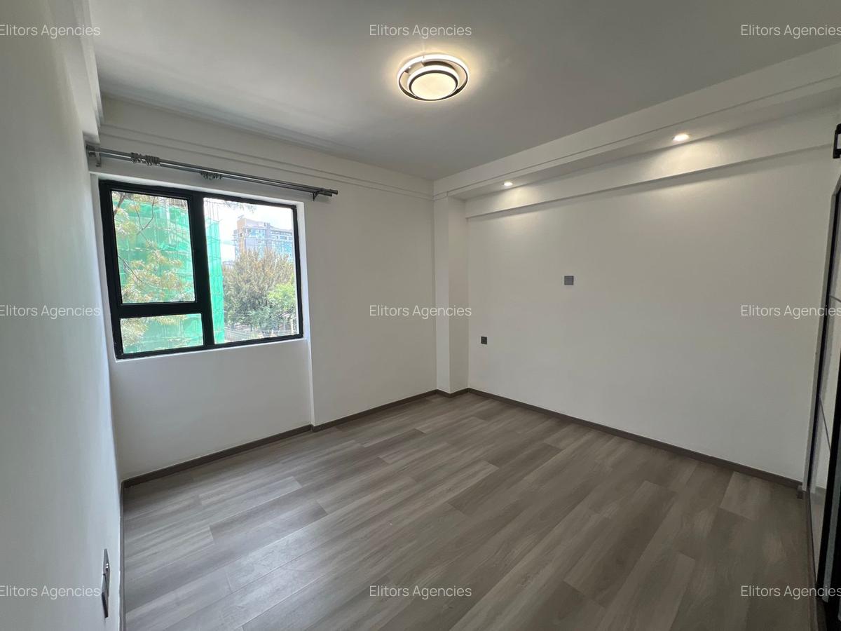 2 Bed Apartment with En Suite at Kindaruma Road - 10