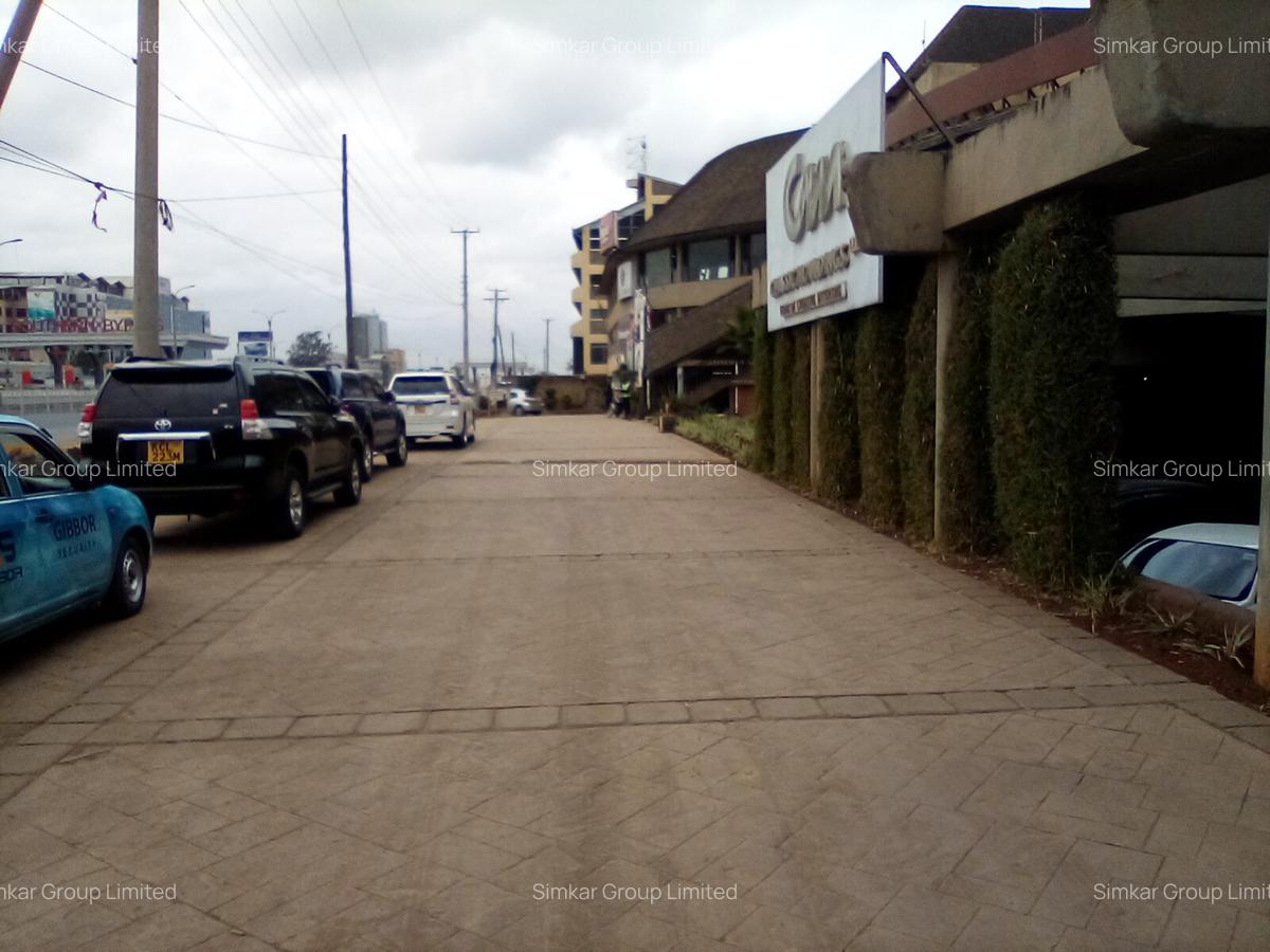 Shop with Service Charge Included at Mombasa Rd - 3