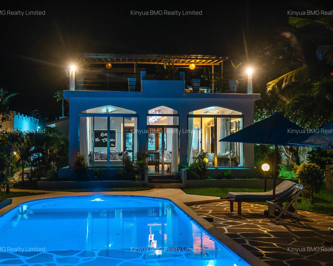 4 Bed Villa with En Suite in Malindi - 1