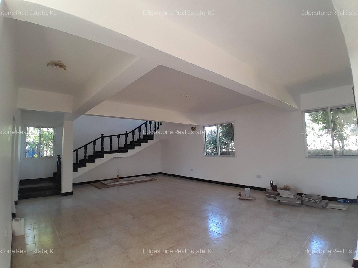 4 Bed Villa with En Suite in Mtwapa - 14