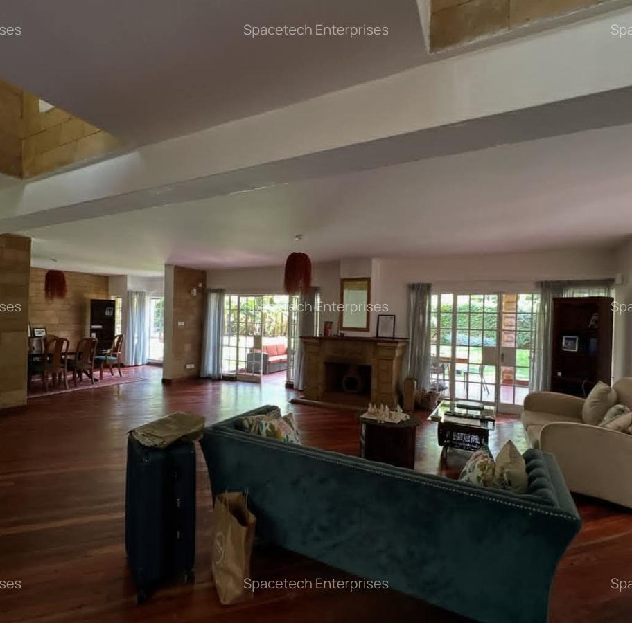 5 Bed Townhouse with En Suite in Rosslyn - 6