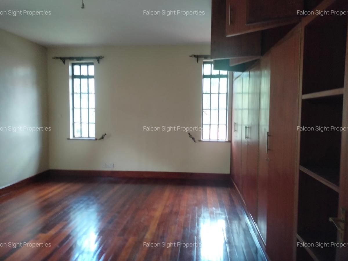 5 Bed Townhouse with Staff Quarters at Off Old Muthaiga Road At $5500 - 4