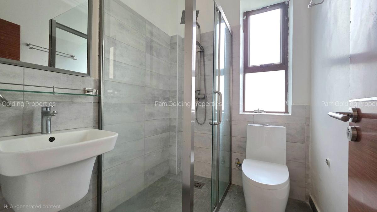 5 Bed House with En Suite in Karen - 9