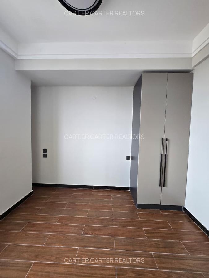 Serviced 2 Bed Apartment with En Suite in Kilimani - 3