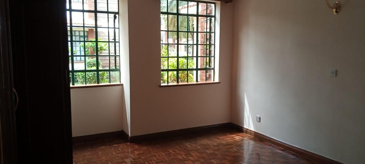 3 Bed Apartment with En Suite at Rhapta Road - 12