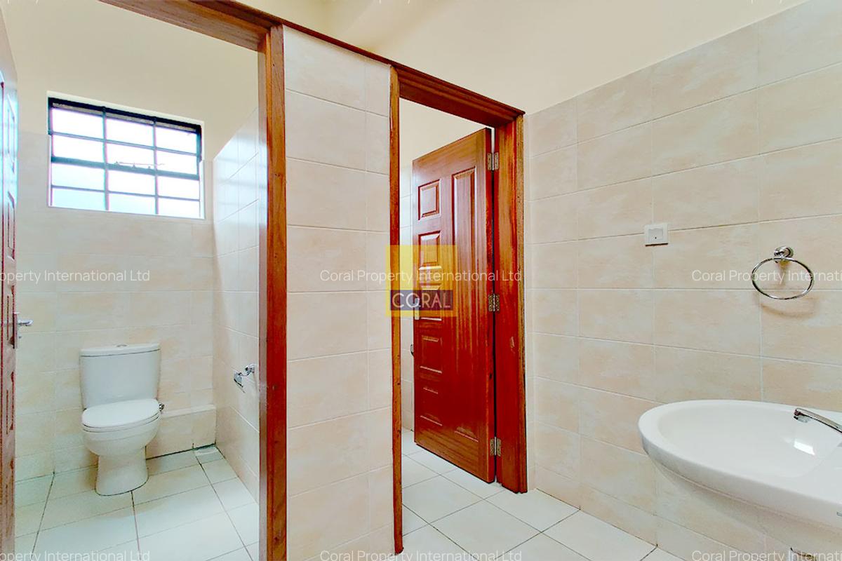 Warehouse in Ruaraka - 9