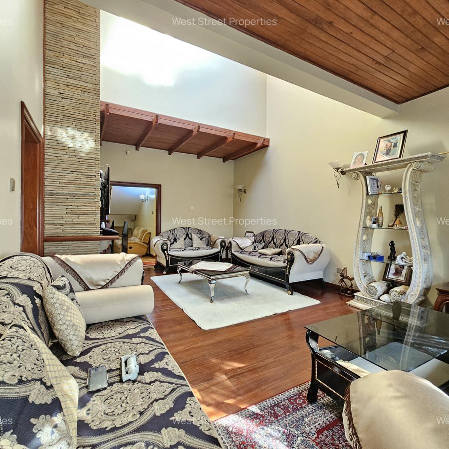 6 Bed Townhouse with En Suite at Karen - 19
