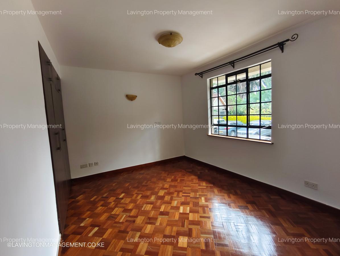 4 Bed Townhouse with En Suite at Lavington Green - 9