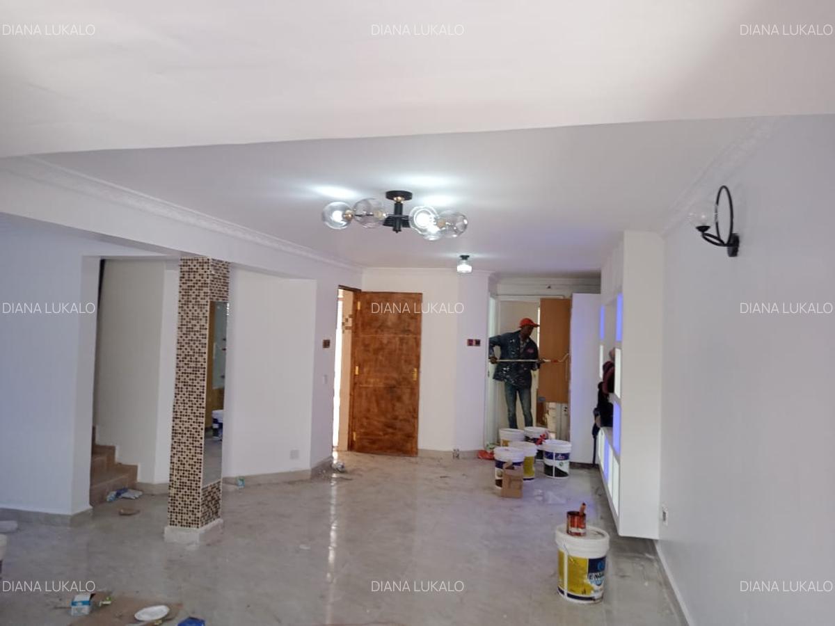 4 Bed Townhouse with En Suite at Greenfield - 5