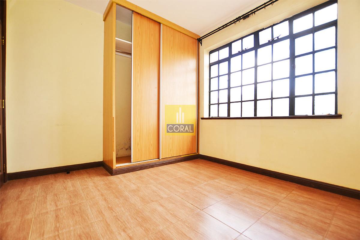 3 Bed Apartment with Swimming Pool in Ruaka - 12