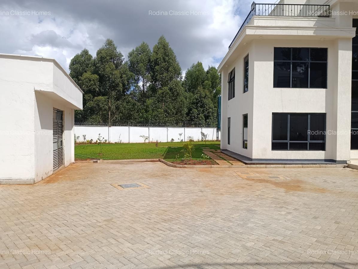 6 Bed Townhouse with En Suite in Loresho - 13