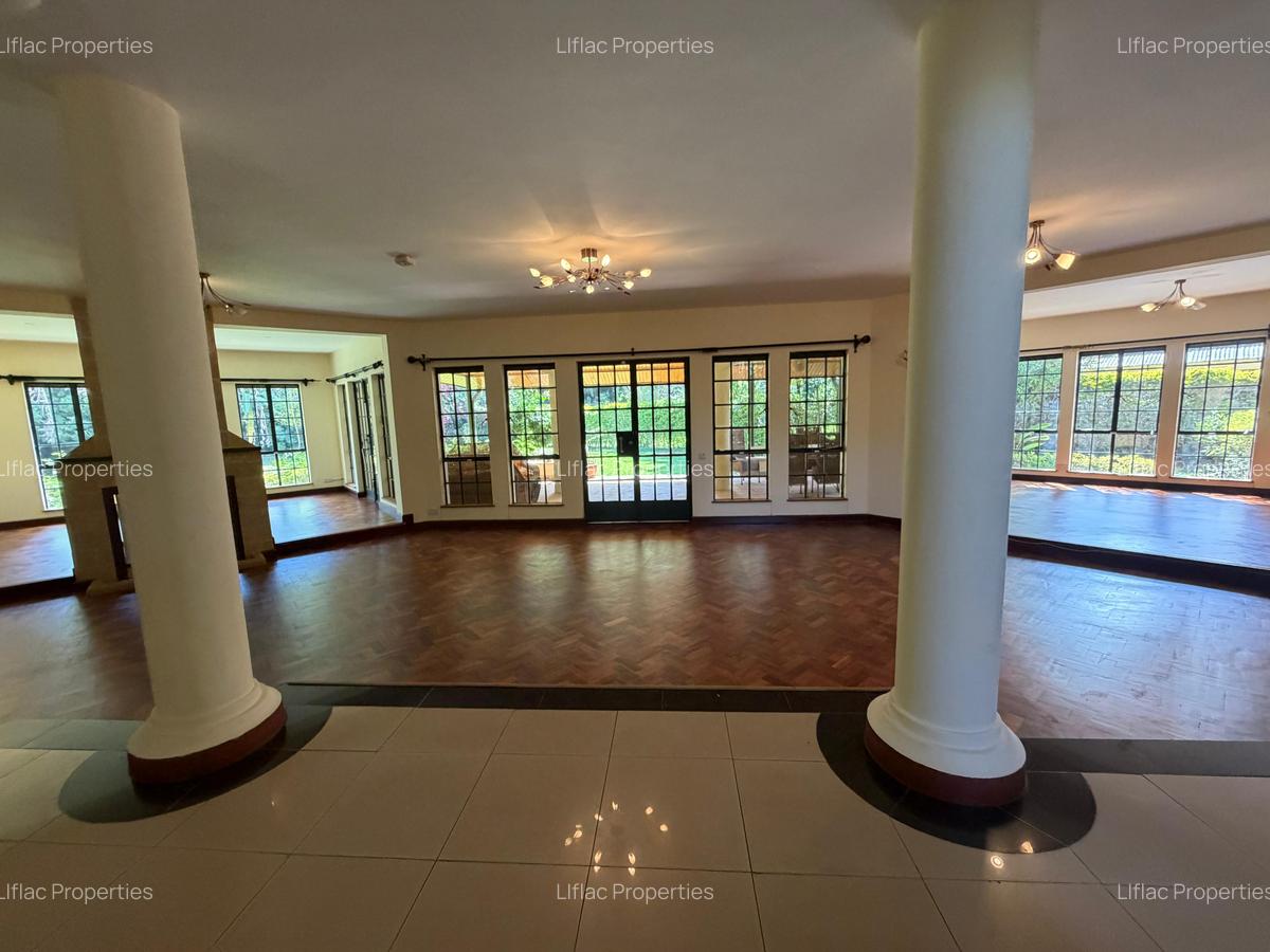 5 Bed Townhouse with En Suite in Runda - 8