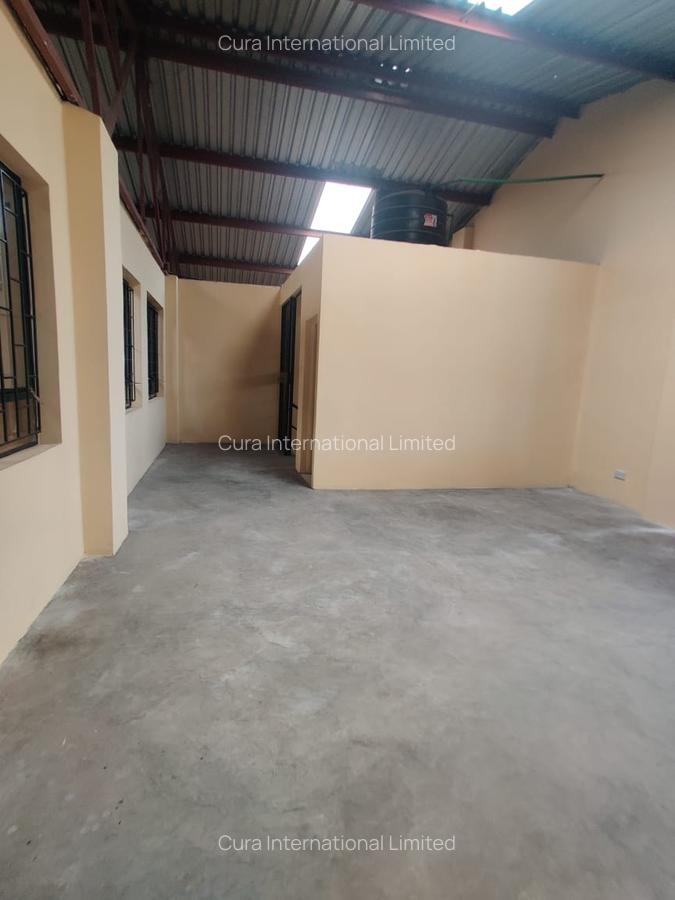 1.5 ac Warehouse in Industrial Area - 9