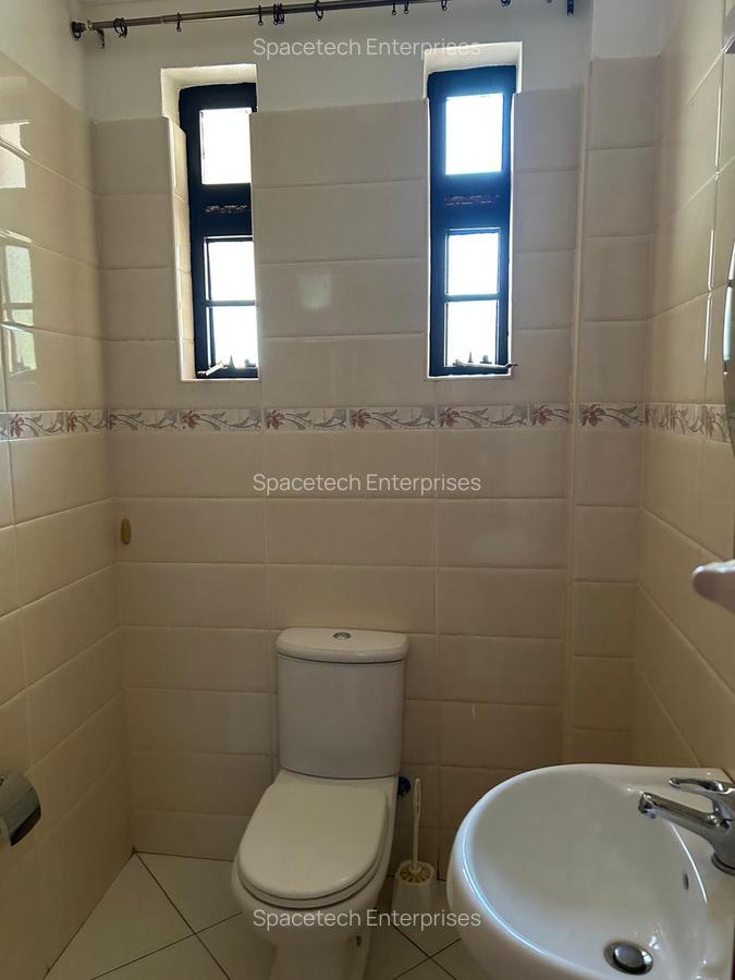 5 Bed House with En Suite in Karen - 12