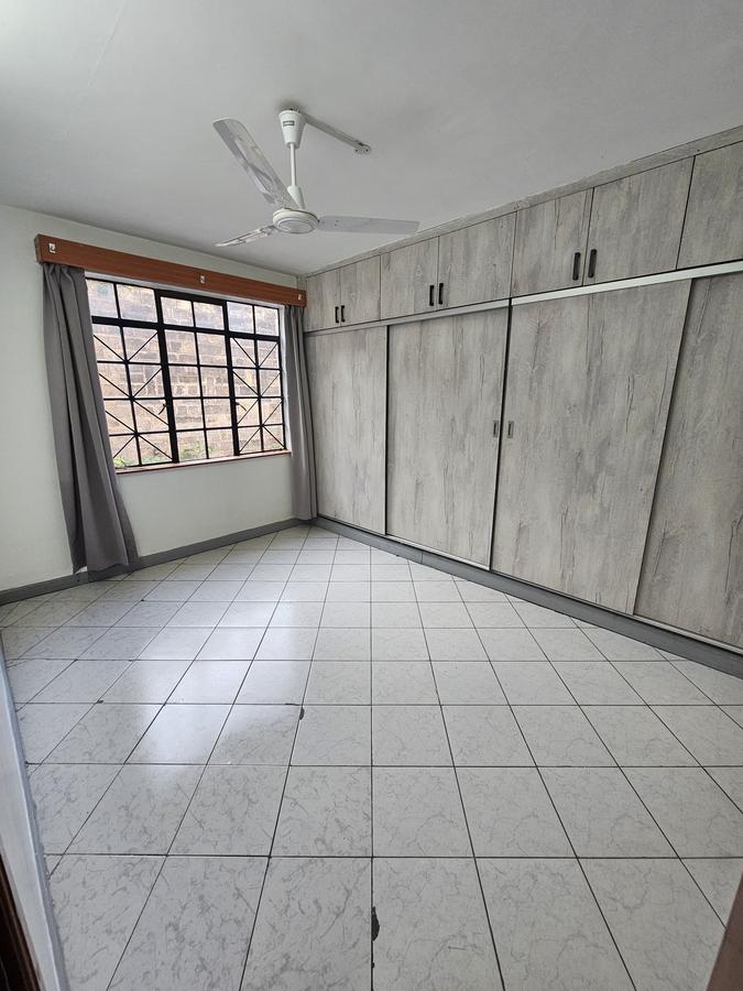 3 Bed Apartment with En Suite at Parklands Estate - 14