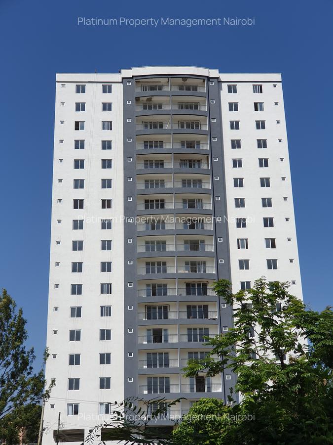 3 Bed Apartment with En Suite at 1St Parklands Avenue - 20