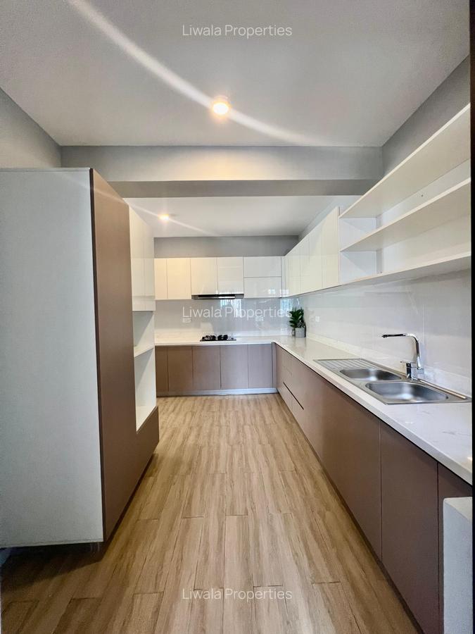 3 Bed Apartment with En Suite in Kileleshwa - 11
