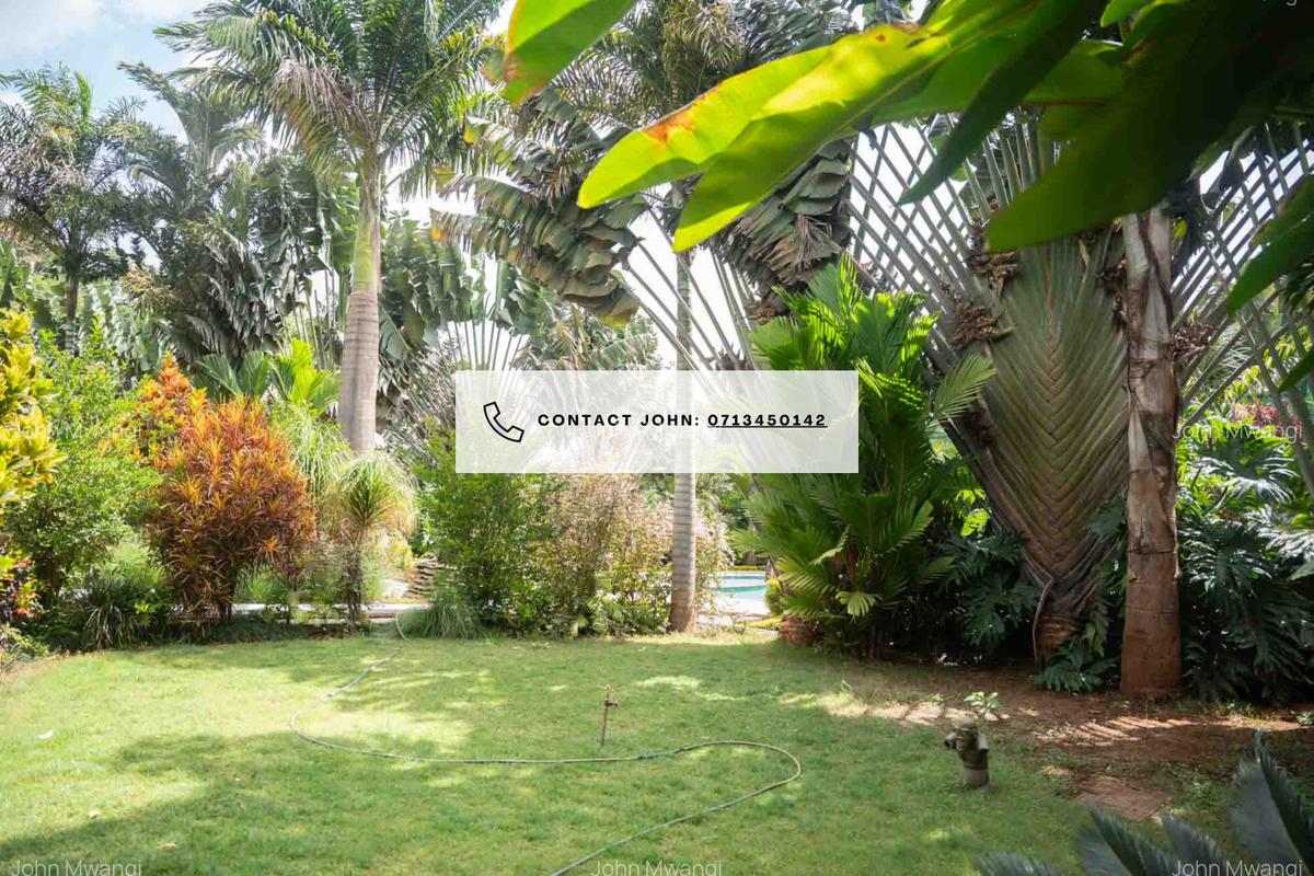 5 Bed Villa with En Suite in Runda - 16