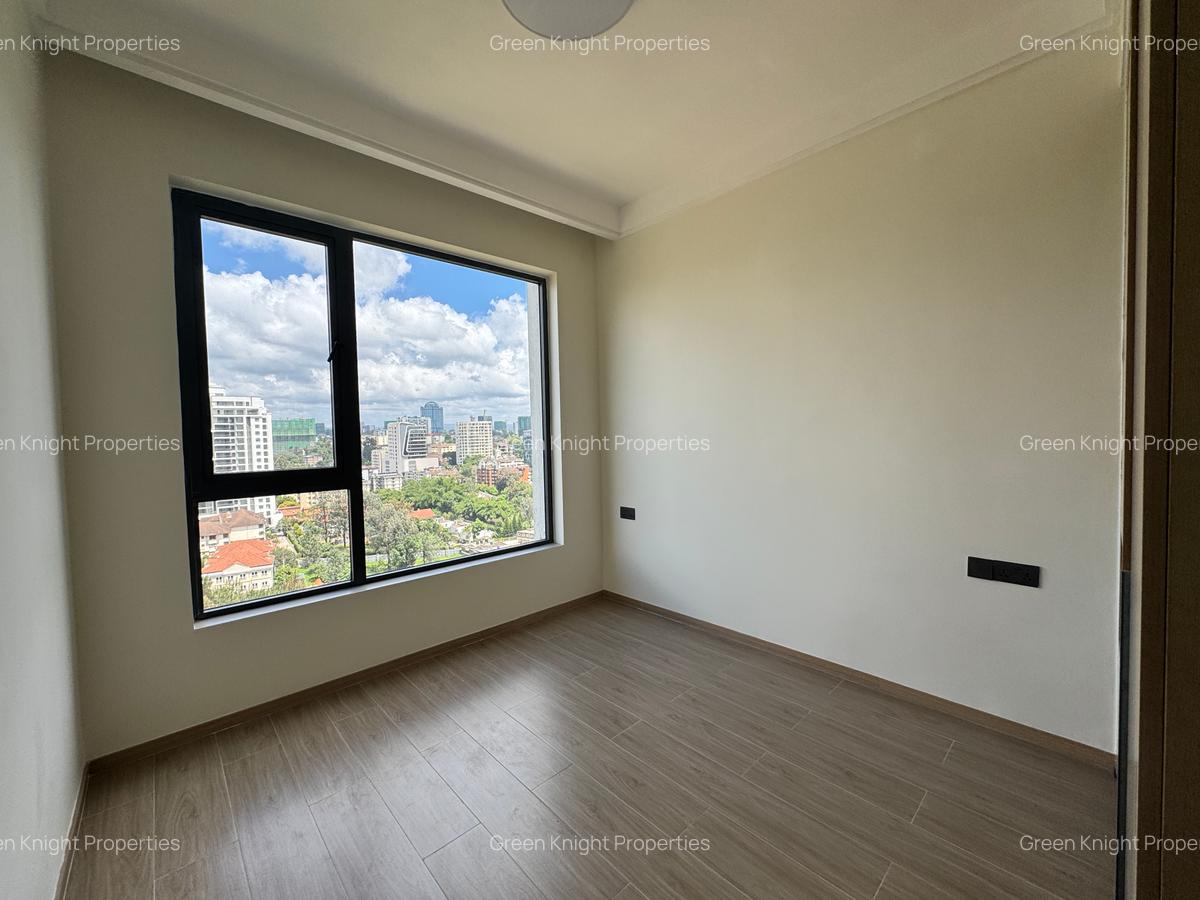 Serviced 2 Bed Apartment with En Suite in Riverside - 6