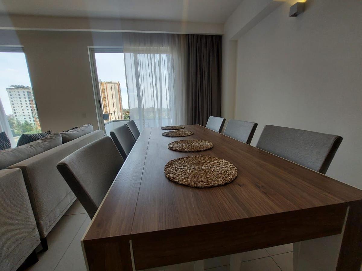 Serviced 3 Bed Apartment with En Suite in Kilimani - 4