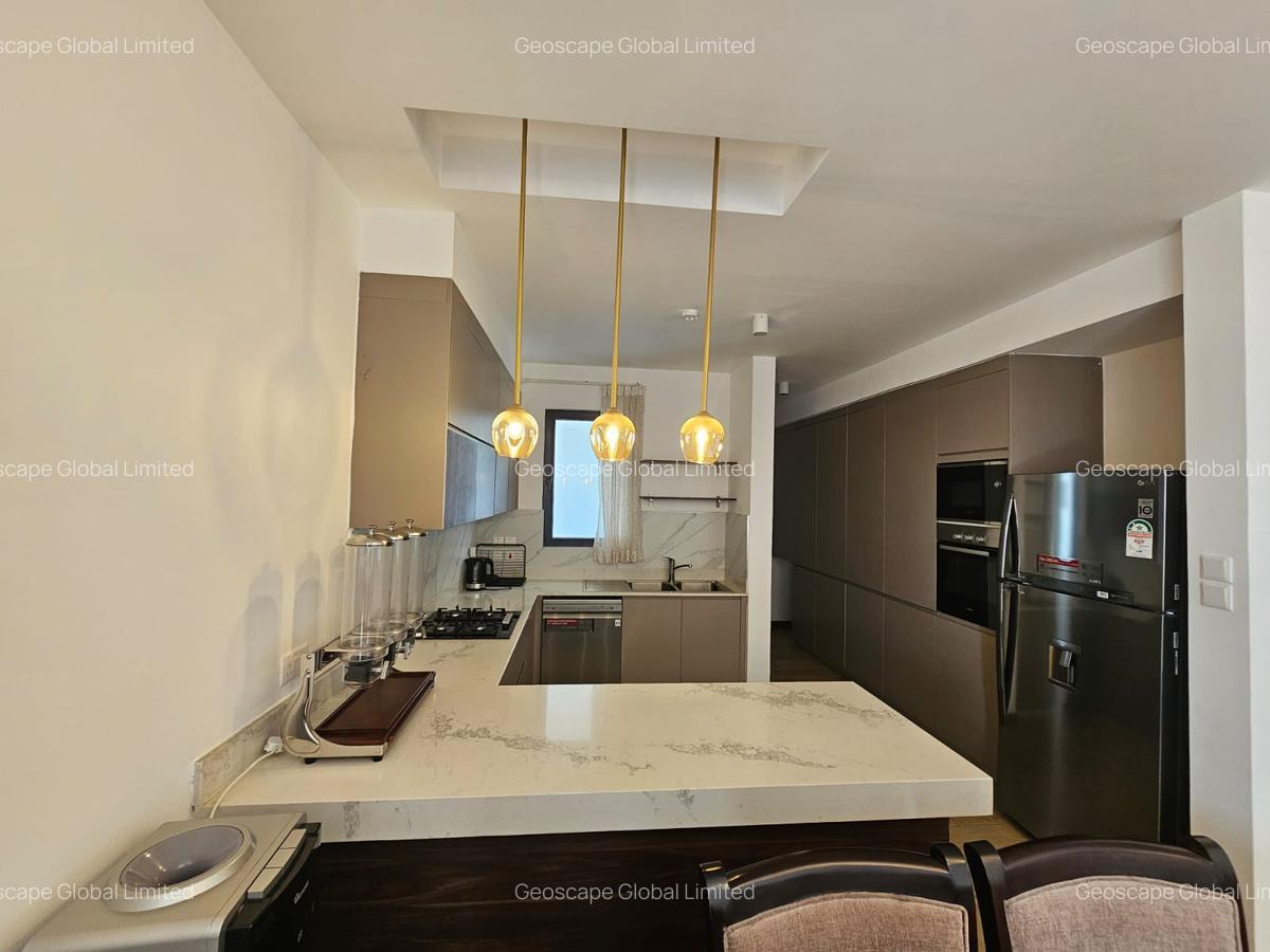 Furnished 3 Bed Apartment with En Suite in Rosslyn - 10