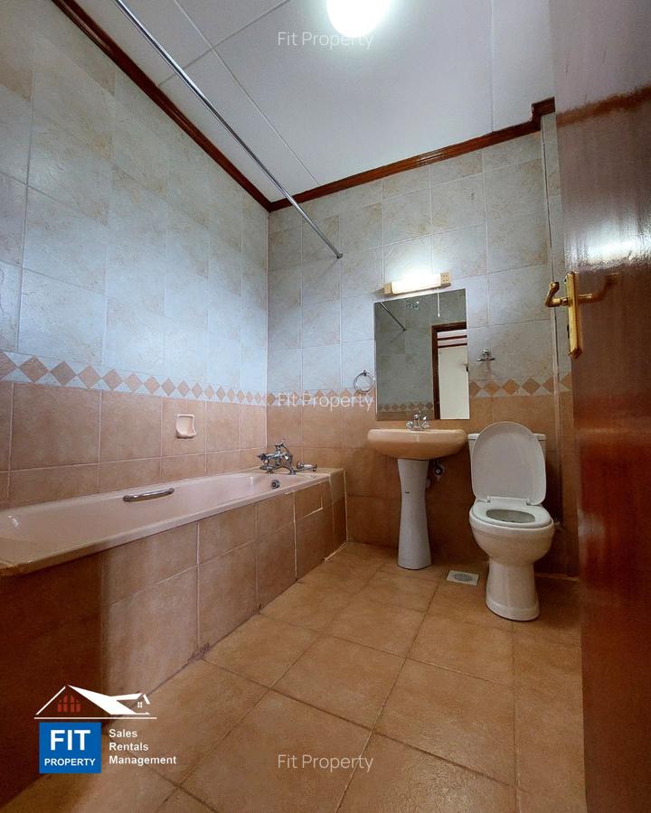 5 Bed House with En Suite at Ole Nguruone Road - 10