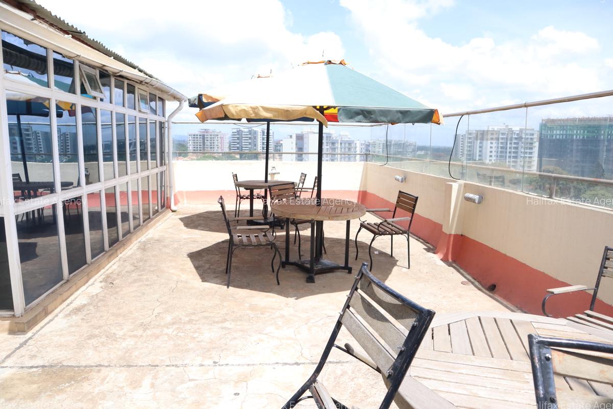 3 Bed Apartment with En Suite at Brookside Drive - 13