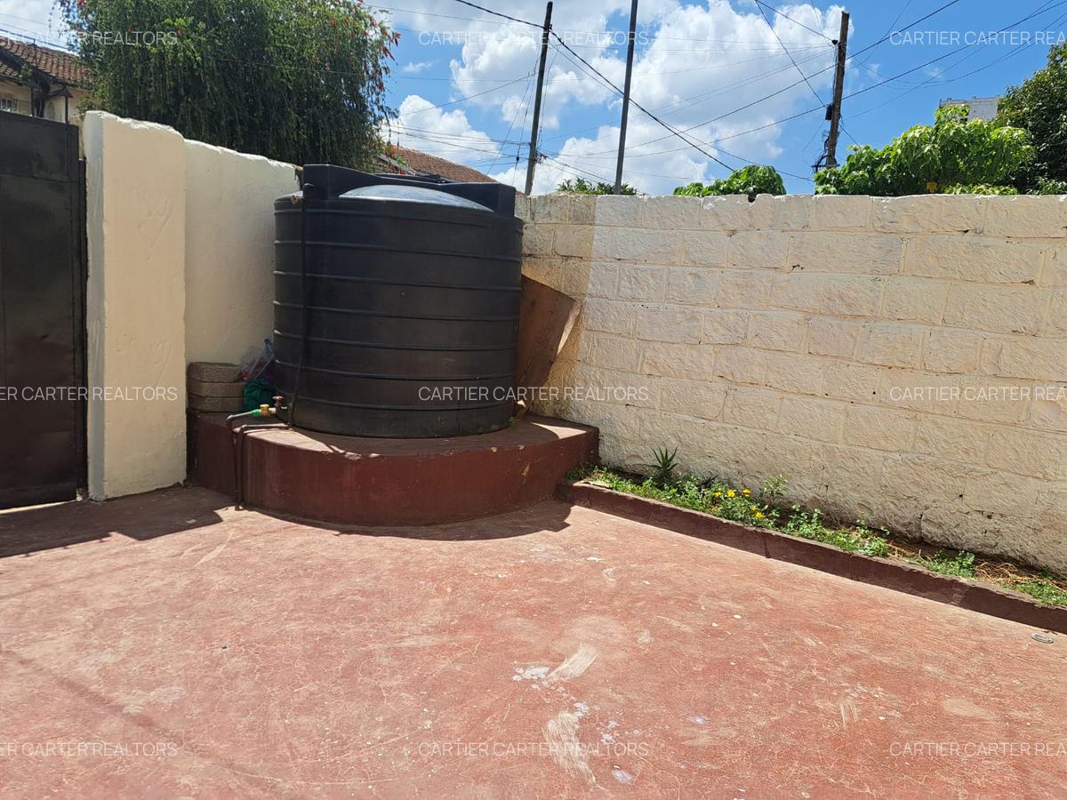 4 Bed Townhouse with En Suite in South C - 9