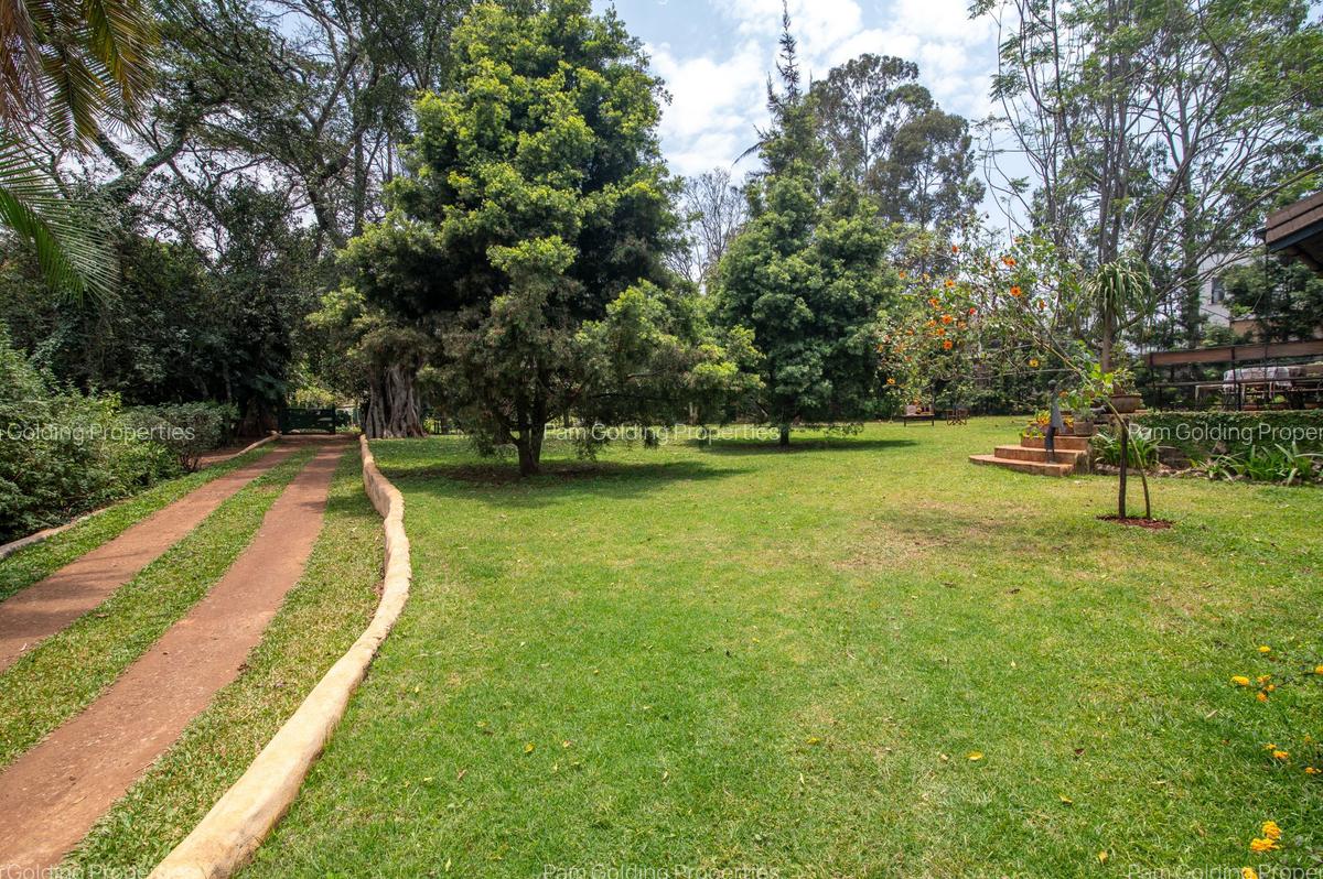 3 Bed House with En Suite in Loresho - 19