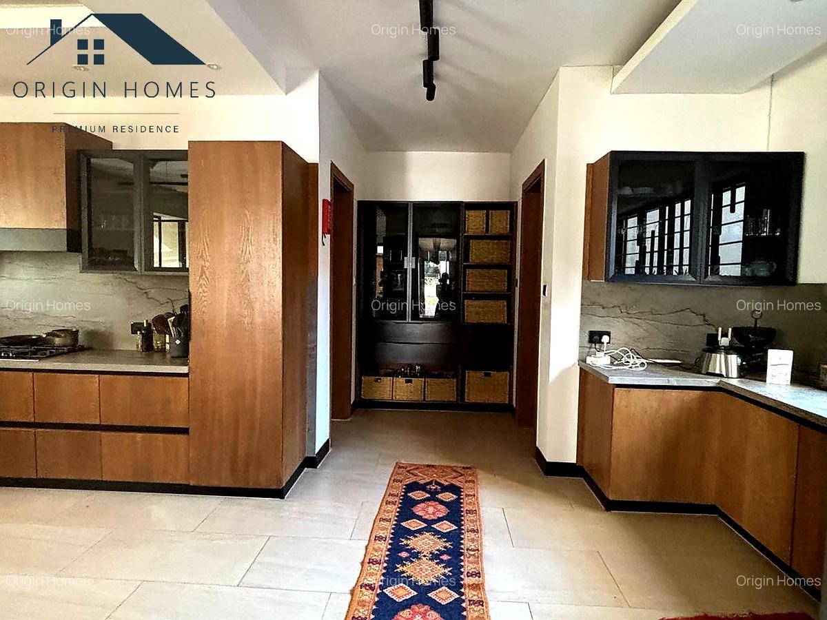 5 Bed House with En Suite at Runda - 8
