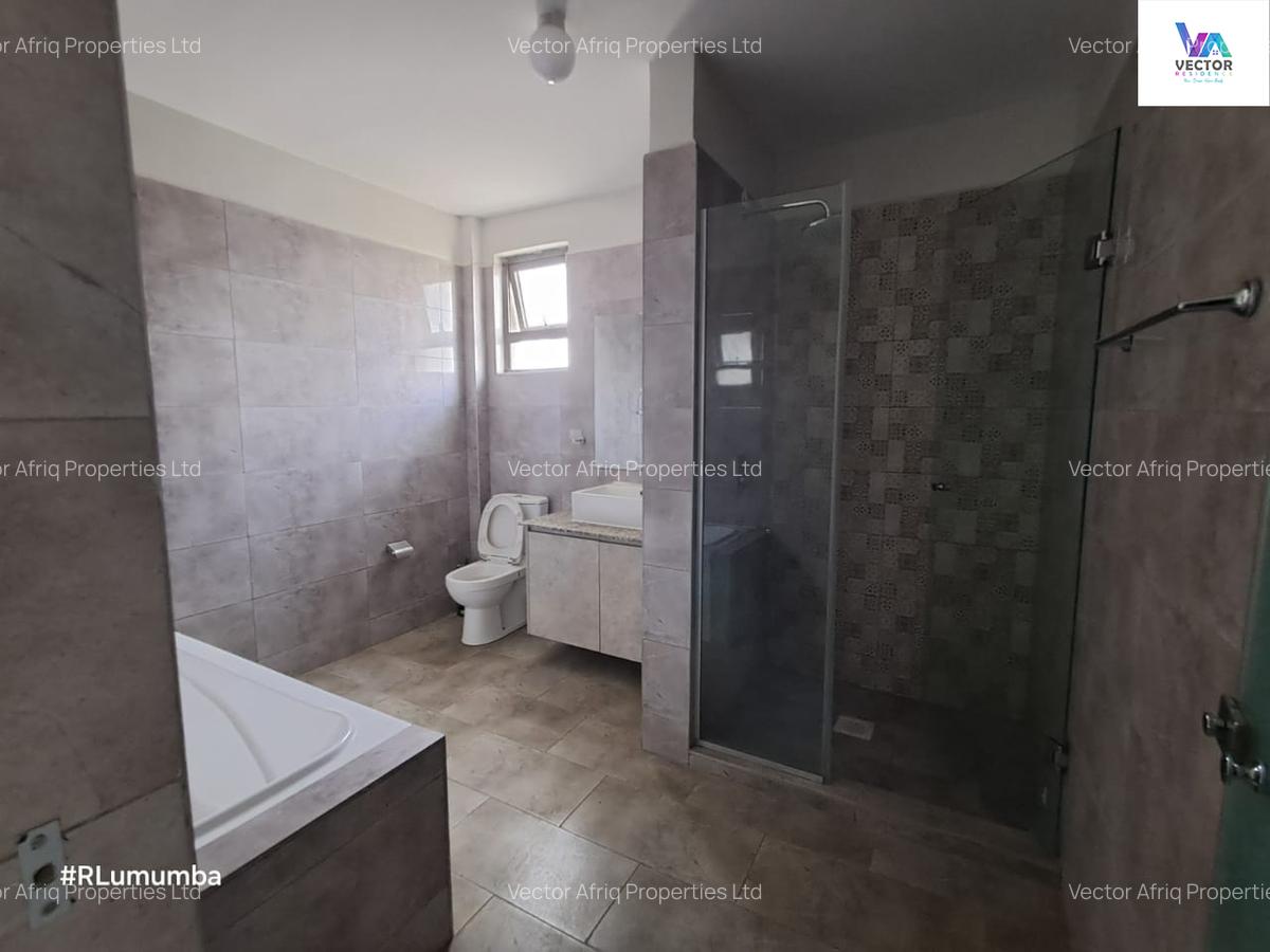 4 Bed Townhouse with En Suite in Syokimau - 19