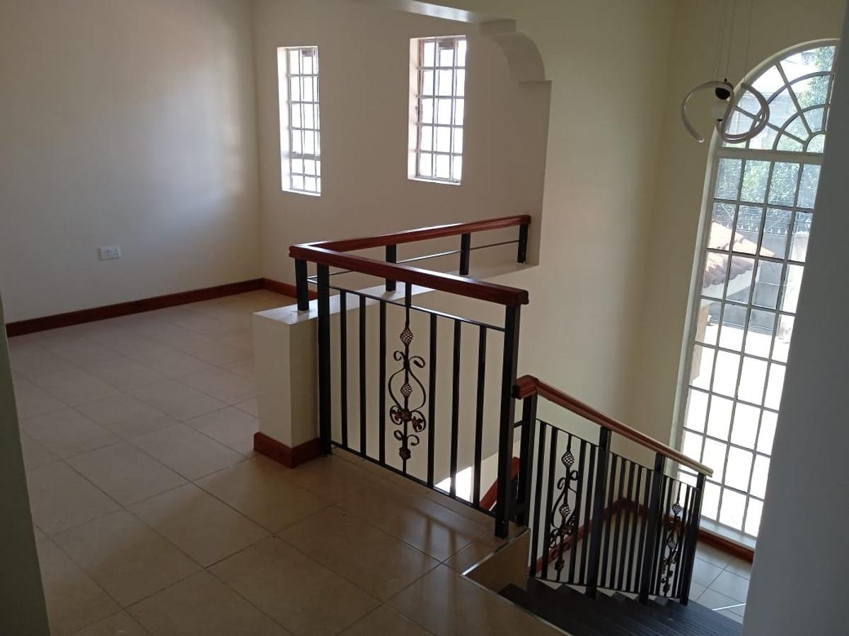 4 Bed Townhouse with En Suite in Ngong - 11