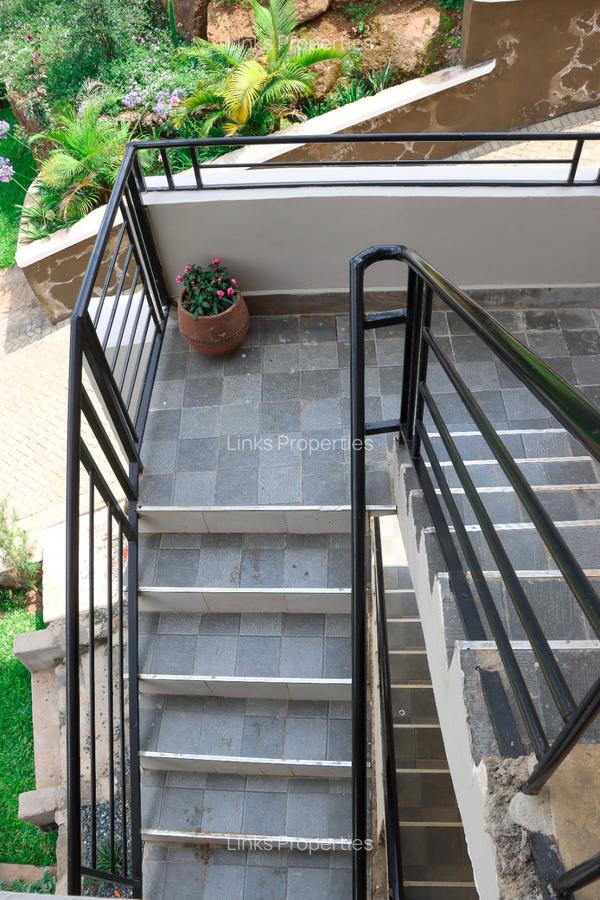 3 Bed Townhouse with En Suite at Gataka Road - 5