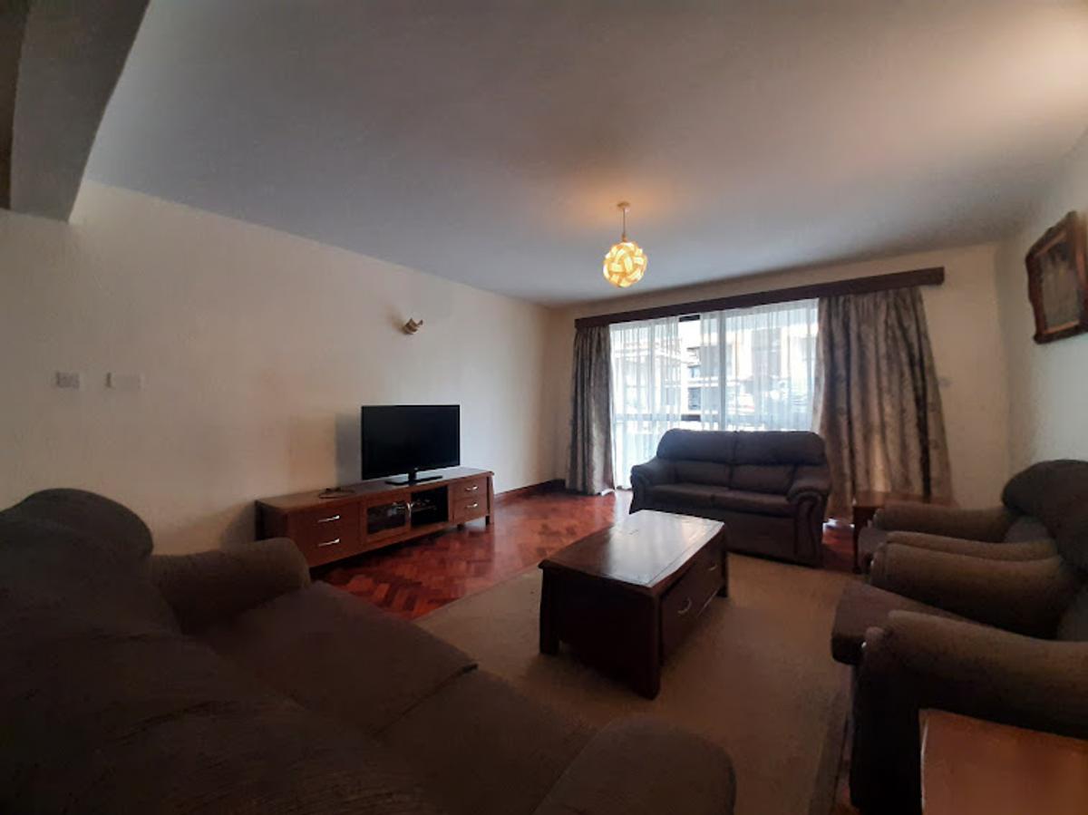 2 Bed Apartment with En Suite at Kingara Close - 4