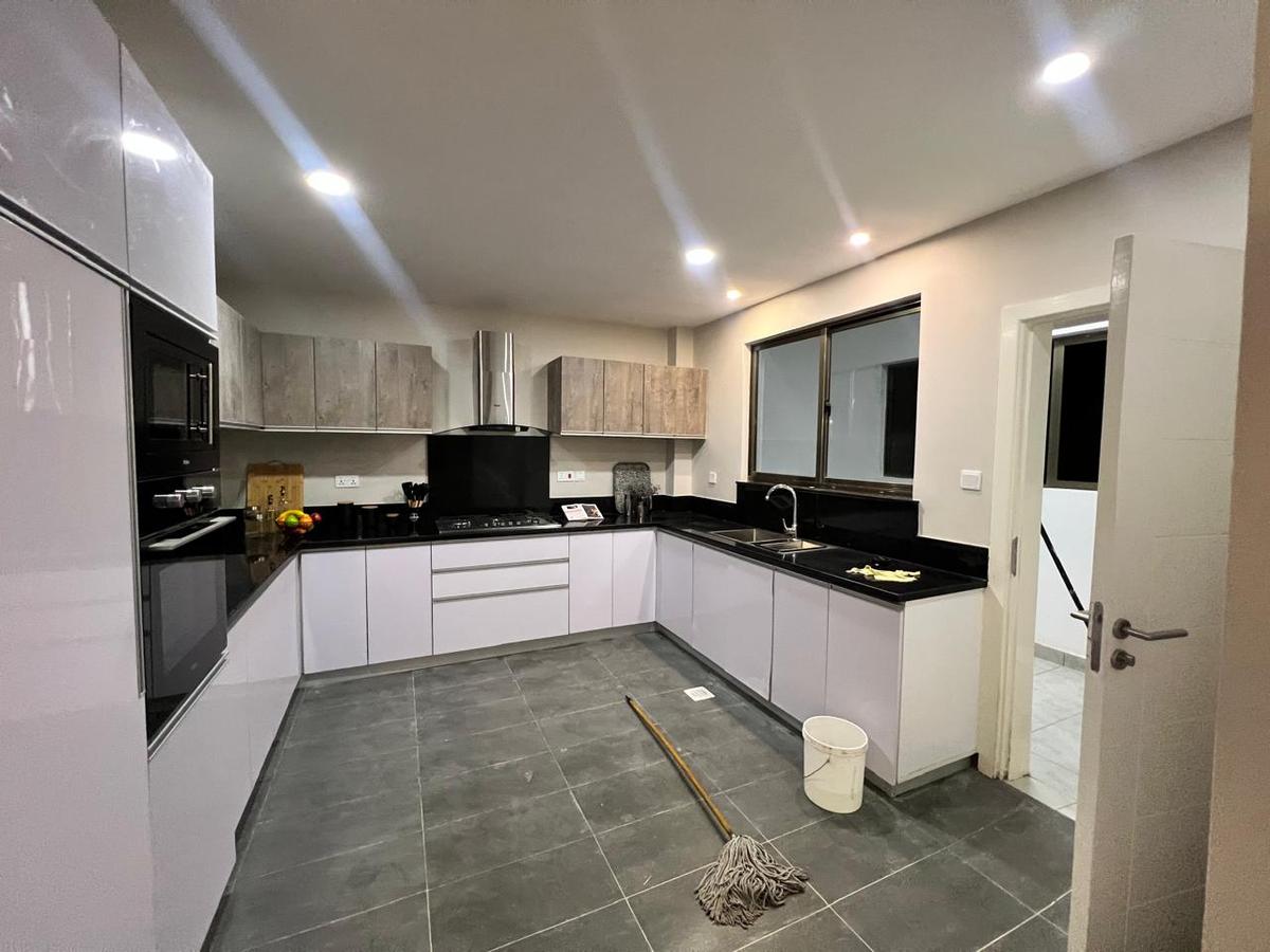 4 Bed Apartment with Swimming Pool in Lavington - 9