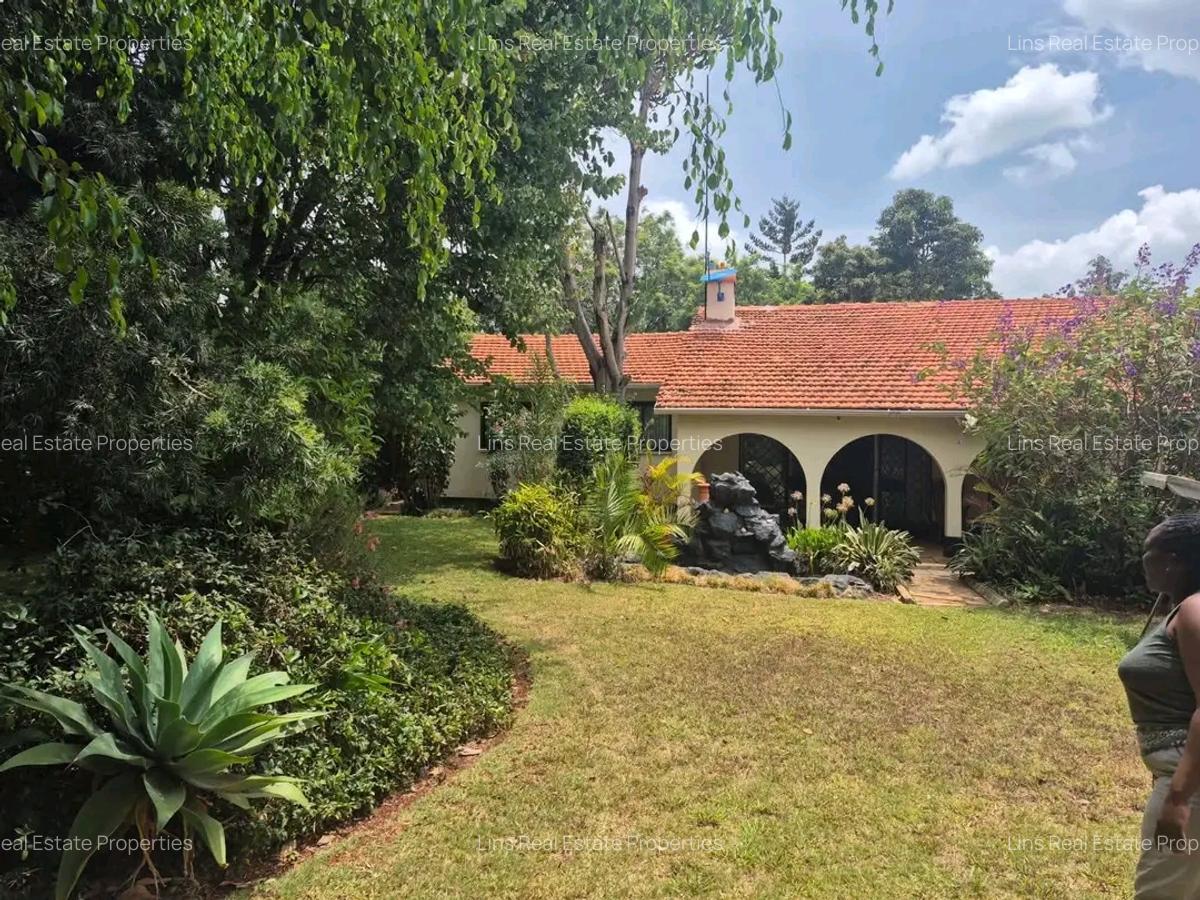 3 Bed House with En Suite in Loresho - 1