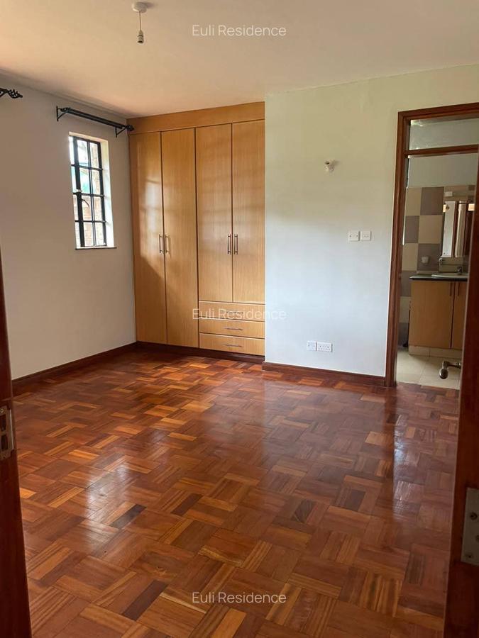 4 Bed Townhouse with En Suite at Mumwe Drive - 9