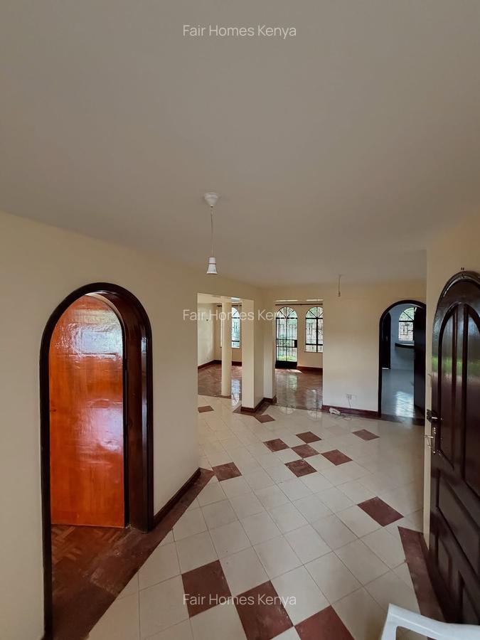 5 Bed Townhouse with En Suite at Riverside Drive - 5
