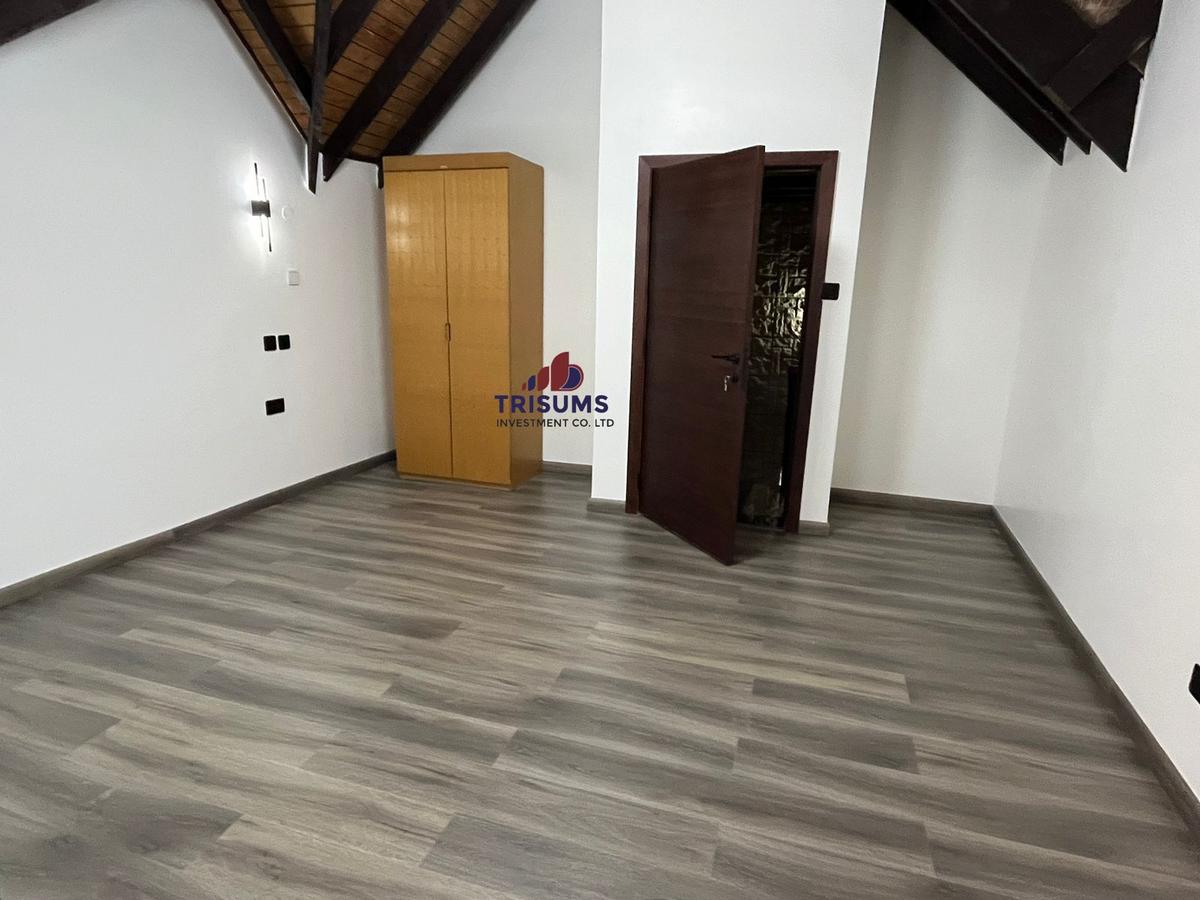 5 Bed Townhouse in Kileleshwa - 2