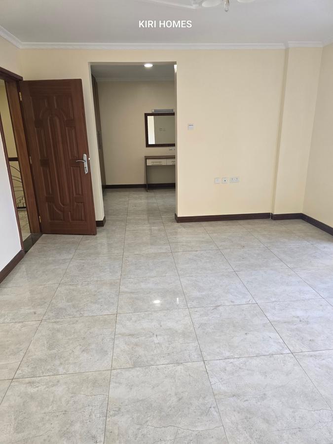 4 Bed Apartment with En Suite in Lavington - 14