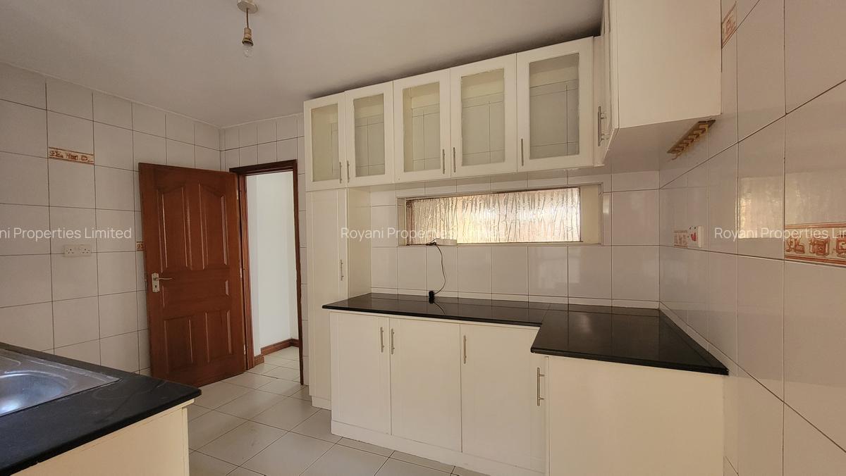 4 Bed Apartment with En Suite at Thika Road - 4