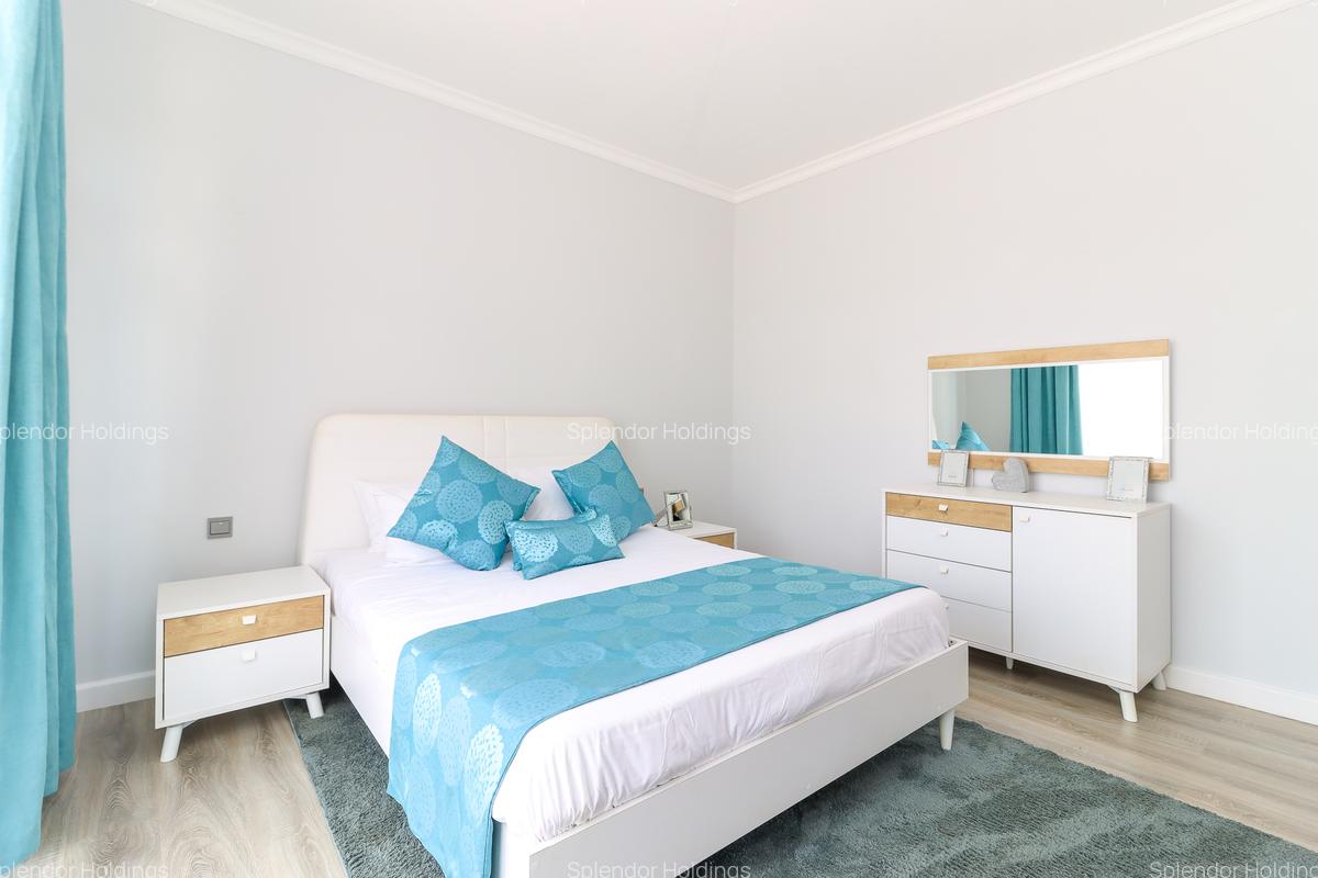 4 Bed Villa with En Suite in Runda - 17