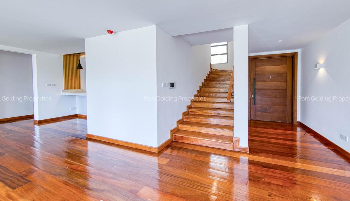 4 Bed Apartment with En Suite in Ruaka - 6