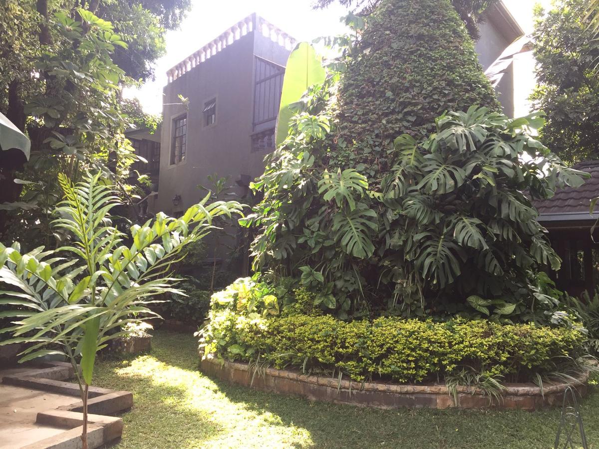 1 Bed House with En Suite at Runda - 18